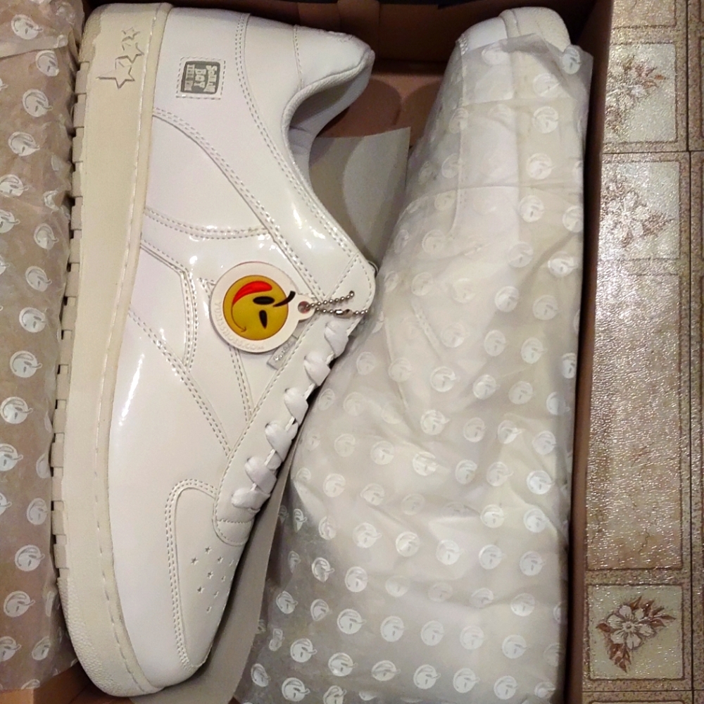 Yums sneakers